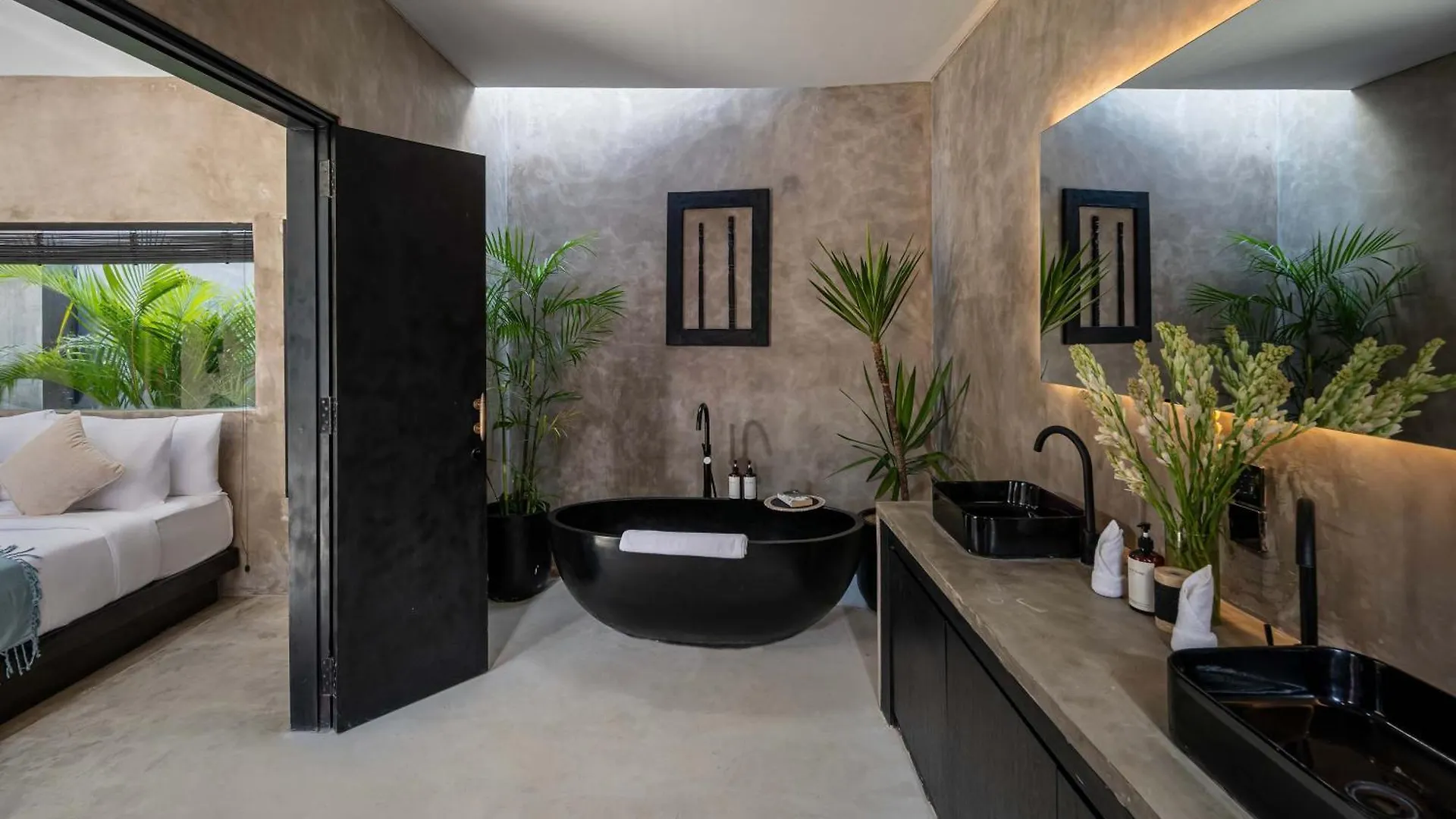Ferienhaus Artistic 4Bd Villa With Private Pool & Jungle Vibes Seminyak